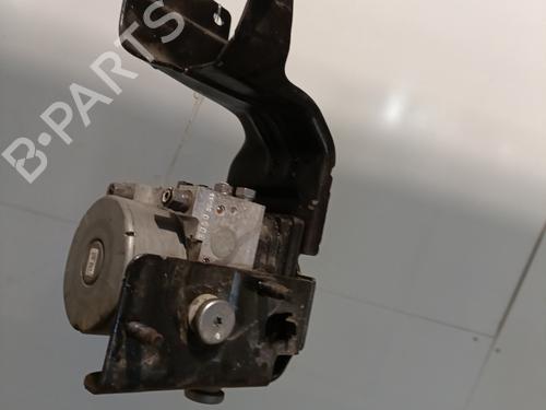 Used ABS pump PEUGEOT 2008 I (CU_) 1.2 THP 110 / PureTech 110 (110 hp) 28444014