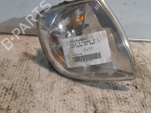 Used Right front indicator VW POLO (6N2) 1.4 16V (75 hp) 21705867