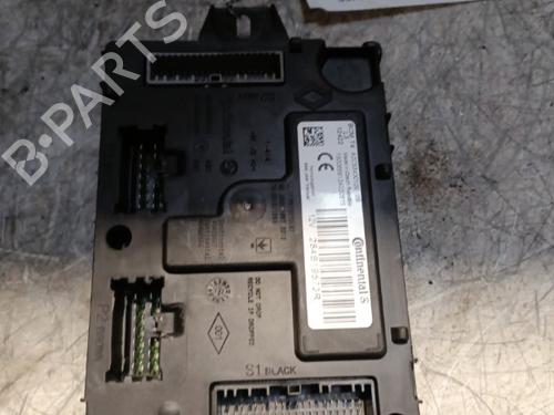 Used Fuse box RENAULT CLIO IV (BH_) 1.5 dCi 90 (90 hp) 21704608