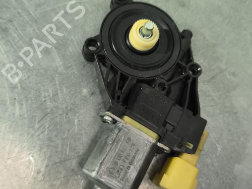 Rudehejsemekanisme Højre foran FORD FIESTA VI (CB1, CCN) 1.25 (82 hp) 30110245