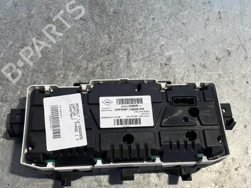 Cockpit RENAULT CAPTUR I (J5_, H5_) 0.9 TCe 90 (90 hp) 21699993