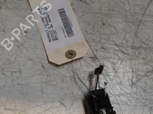 Used Switch Switch RENAULT SCÉNIC III (JZ0/1_) 1.5 dCi (110 hp) 21693129 21693129
