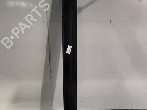 Venstre sidekjole PEUGEOT 2008 I (CU_) 1.2 THP 110 / PureTech 110 (110 hp) 33122921