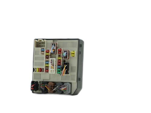 fuse-box-renault-megane-iii-hatchback-bz01_-b3_-2008-36021959 main image