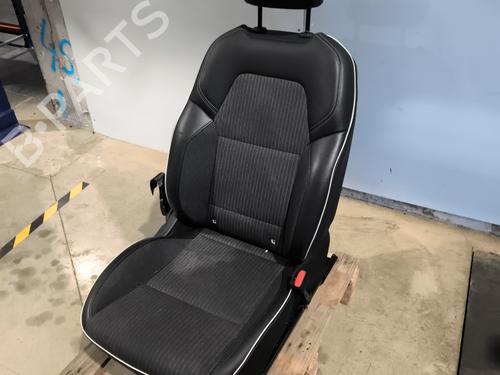 Sæde højre fortil RENAULT CLIO V (B7_) 1.0 TCe 90 (B7MT) | BP38229766C16 - Image 3