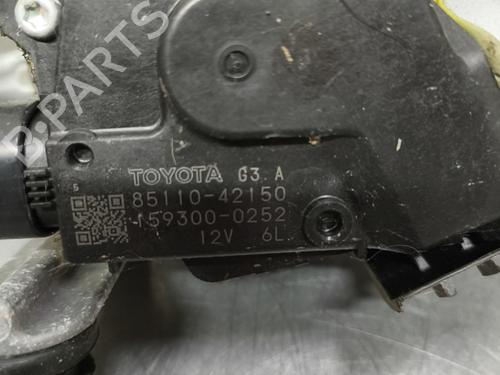 Used Front wiper motor Front wiper motor TOYOTA RAV 4 III (_A3_) 2.2 D 4WD (ALA30_, ALA30R) (136 hp) 30552551 30552551