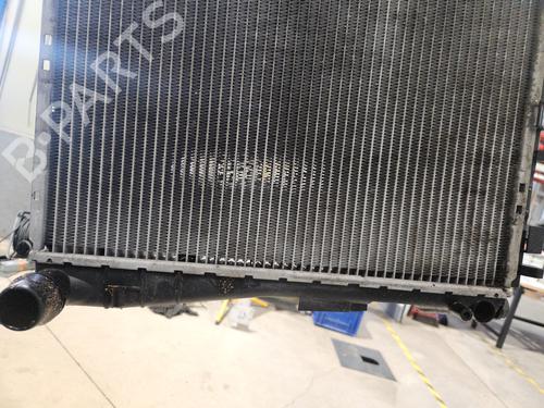 water-radiator-bmw-3-e46-1997-1998-1999-2000-2001-2002-2003-2004-2005-32241770 main image