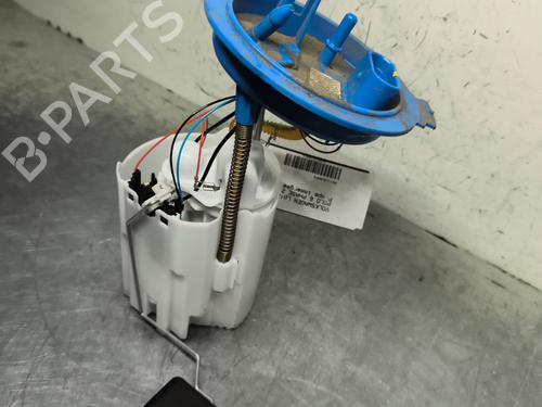 Used Fuel pump VW POLO VI (AW1, BZ1, AE1) 1.0 TSI (110 hp) 31257779