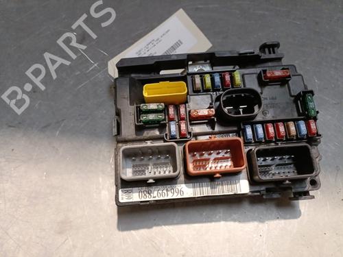 Fuse box PEUGEOT 1007 (KM_) 1.4 HDi | BP28442265E1