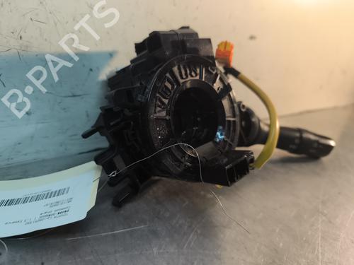 Used Switch Switch TOYOTA YARIS (_P13_) 1.3 (NSP130_, NSP130) (99 hp) 32995190 32995190