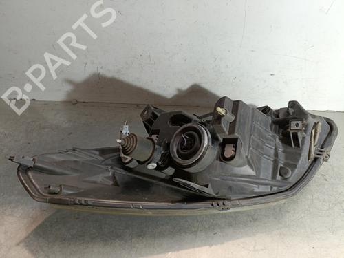 Used Right headlight Right headlight DACIA SANDERO 1.4 (BS0C, BS0A, BS0G, BS1F, BS0E) (75 hp) 29082086 29082086