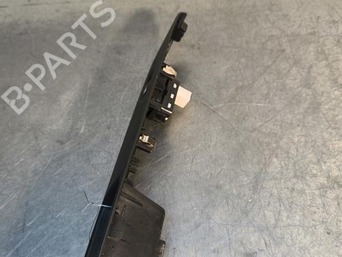 Høyre Foran elrute bryter OPEL CORSA F (P2JO) 1.2 (68) | BP29996940I26