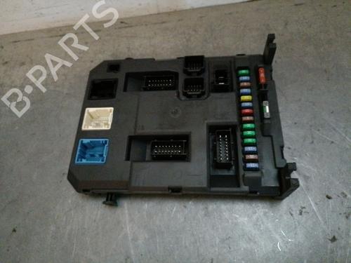 Sikringsdose CITROËN C3 II (SC_) 1.6 HDi 90 (90 hp) 28443731