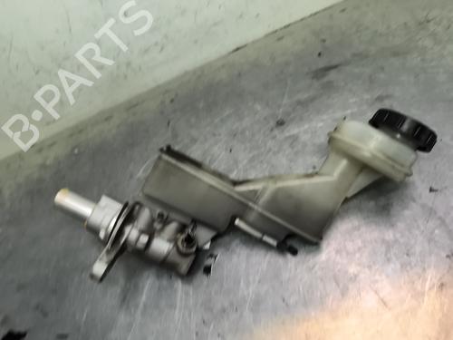 Brake master cylinder RENAULT KOLEOS I (HY_) 2.0 dCi 4x4 (HY0K) | BP32995584M77 - Image 2