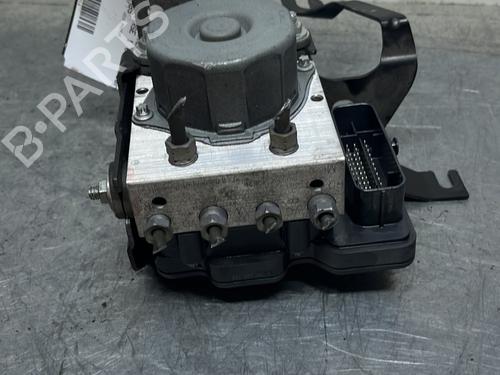 Used ABS pump ABS pump RENAULT CLIO IV (BH_) 0.9 TCe 90 (BHNF, BHMA, BHMH, BHJK, BHJR) (90 hp) 33870356 33870356