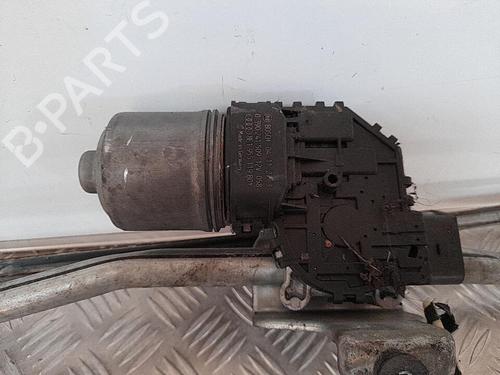 Used Front wiper motor AUDI A4 B7 Avant (8ED) 2.0 TDI 16V (140 hp) 24222586
