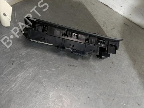 Left front window switch VOLVO V40 Hatchback (525) D3 | BP29081605I27 