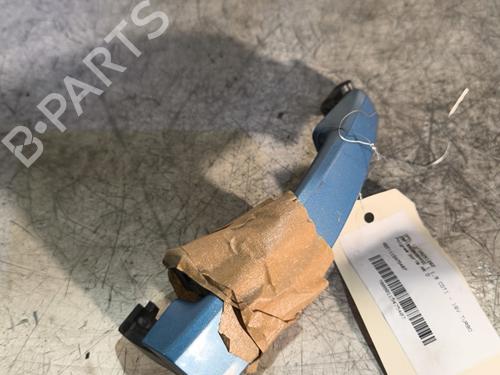 rear-right-exterior-door-handle-opel-zafira-zafira-family-b-a05-2005-2006-2007-2008-2009-2010-2011-2012-2013-2014-2015-2016-2017-2018-2019-30491704 main image