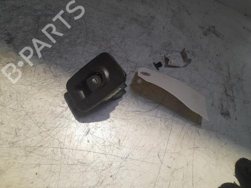 Used Right front window switch Right front window switch LANCIA YPSILON (843_) 1.3 D Multijet (843.AXF11, 843.AXF1A, 843.AXM11,... (75 hp) 22359308 22359308