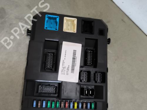 Sikringsdose CITROËN C3 II (SC_) 1.4 (73 hp) 28293810
