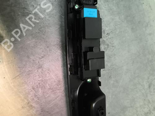 left-front-window-switch-suzuki-swift-iv-fz-nz-2010-32995159 main image