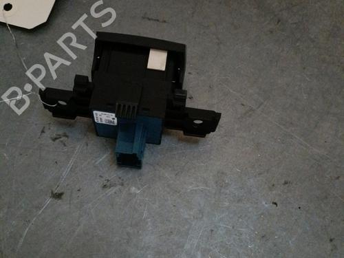 Used Switch PEUGEOT 208 II (UB_, UP_, UW_, UJ_) e-208 (136 hp) 28443766