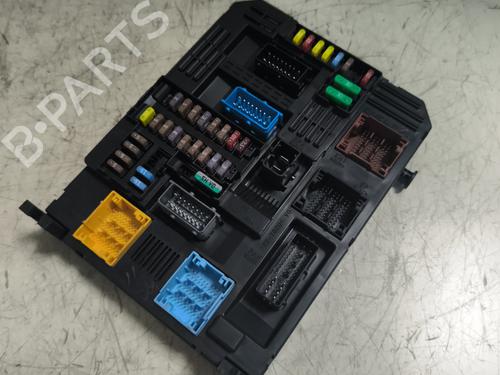 Fuse box PEUGEOT 308 II (LB_, LP_, LW_, LH_, L3_) 1.2 THP 130 | BP26173524E1 
