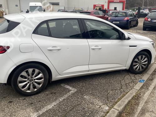 Left taillight RENAULT MEGANE IV Hatchback (B9A/M/N_) 1.5 dCi 90 (B9A1) | BP32218537C34 