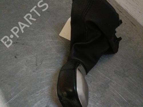 Used Shift knob Shift knob PEUGEOT 208 I (CA_, CC_) 1.2 VTI 82 (82 hp) 28443018 28443018