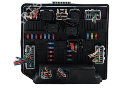 Fuse box RENAULT KOLEOS I (HY_) 2.0 dCi 4x4 (HY0K) | BP39638910E1 - Image 4
