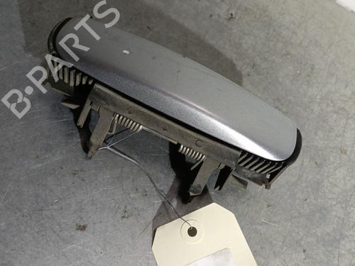 Used Front right exterior door handle AUDI A4 B7 (8EC) 2.0 TDI 16V (140 hp) 29330718