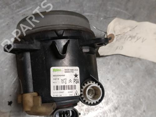 Used Right front fog light PEUGEOT PARTNER Box Body/MPV (5_, G_) 1.6 HDi 90 (90 hp) 28165011