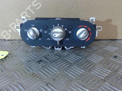 Used Climate control Climate control RENAULT TWINGO II (CN0_) 1.5 dCi (CN0E) (64 hp) 21708622 21708622