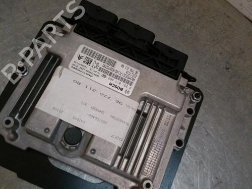 Used Engine control unit (ECU) Engine control unit (ECU) CITROËN C4 II (NC_) 1.6 HDi 115 (114 hp) 28442721 28442721