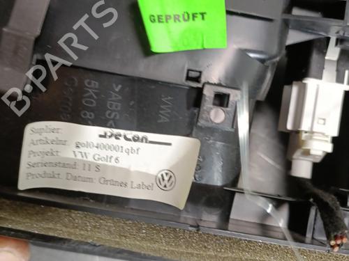 Used Air vent VW GOLF VI (5K1) 1.4 TSI (122 hp) 29082130