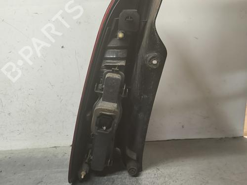 right-taillight-renault-espace-iv-jk01_-2002-32146379 main image