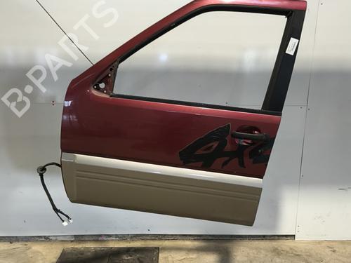 Used Left front door NISSAN TERRANO II (R20) 2.7 TDi 4WD (125 hp) 31150955