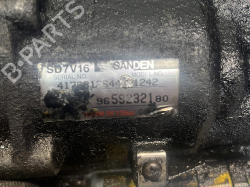 Used AC compressor AC compressor CITROËN BERLINGO / BERLINGO FIRST MPV (MF_, GJK_, GFK_) 1.6 HDI 90 (MF9HX) (90 hp) 32997179 32997179