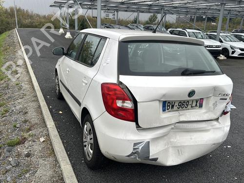 Faro izquierdo SKODA FABIA II (542) 1.6 TDI | BP30708687C28 