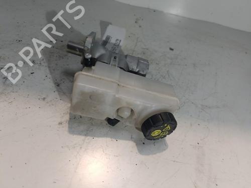 Used Brake master cylinder RENAULT CLIO IV (BH_) 0.9 TCe 90 (BHNF, BHMA, BHMH, BHJK, BHJR) (90 hp) 21717649