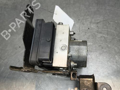 Used ABS pump ABS pump PEUGEOT 308 SW II (LC_, LJ_, LR_, LX_, L4_) 1.2 THP 110 (110 hp) 33870169 33870169