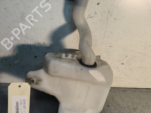 Used Windscreen washer tank ALFA ROMEO MITO (955_) 1.3 MultiJet (955AXP1A, 955AYC1A) (95 hp) 29733605