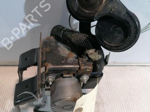 Used ABS pump PEUGEOT 5008 (0U_, 0E_) 1.6 HDi (110 hp) 21700551