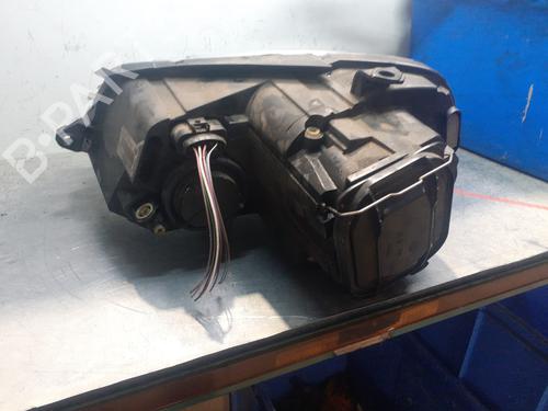 Used Right headlight Right headlight VW EOS (1F7, 1F8) 2.0 TDI 16V (140 hp) 32996201 32996201