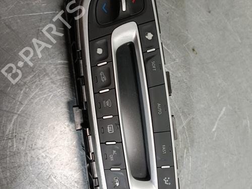 Climate control RENAULT MEGANE III Coupe (DZ0/1_) 1.5 dCi (DZ09, DZ0D, DZ1F, DZ1G, DZ14, DZ29) | BP29384347I5 