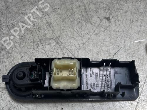 Left front window switch RENAULT CLIO IV (BH_) 1.5 dCi 75 | BP25897275I27 