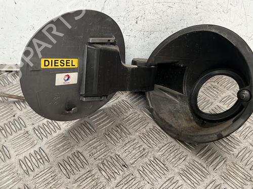 fuel-flap-peugeot-2008-i-cu_-16-hdi-9677638680-2013-21697912 main image