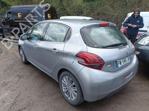 Used Parts PEUGEOT 208 I (CA_, CC_)  1.2 PureTech 82  4635658