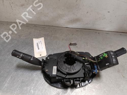 Used Steering column stalk RENAULT MEGANE II (BM0/1_, CM0/1_) 1.5 dCi (BM02, BM13, BM2A, CM02, CM13) (101 hp) 28077833