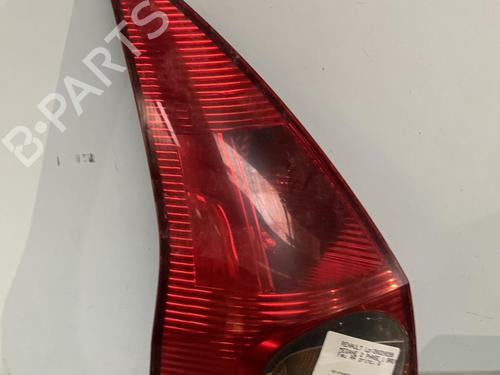 Used Left taillight RENAULT MEGANE II Estate (KM0/1_) 1.5 dCi (KM02, KM13) (101 hp) 21720045
